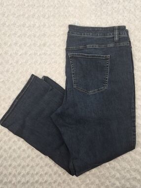 Lane Bryant Medium Wash Flex Magic Waist Mid-Rise Bootcut Jeans Size 24 (6895)